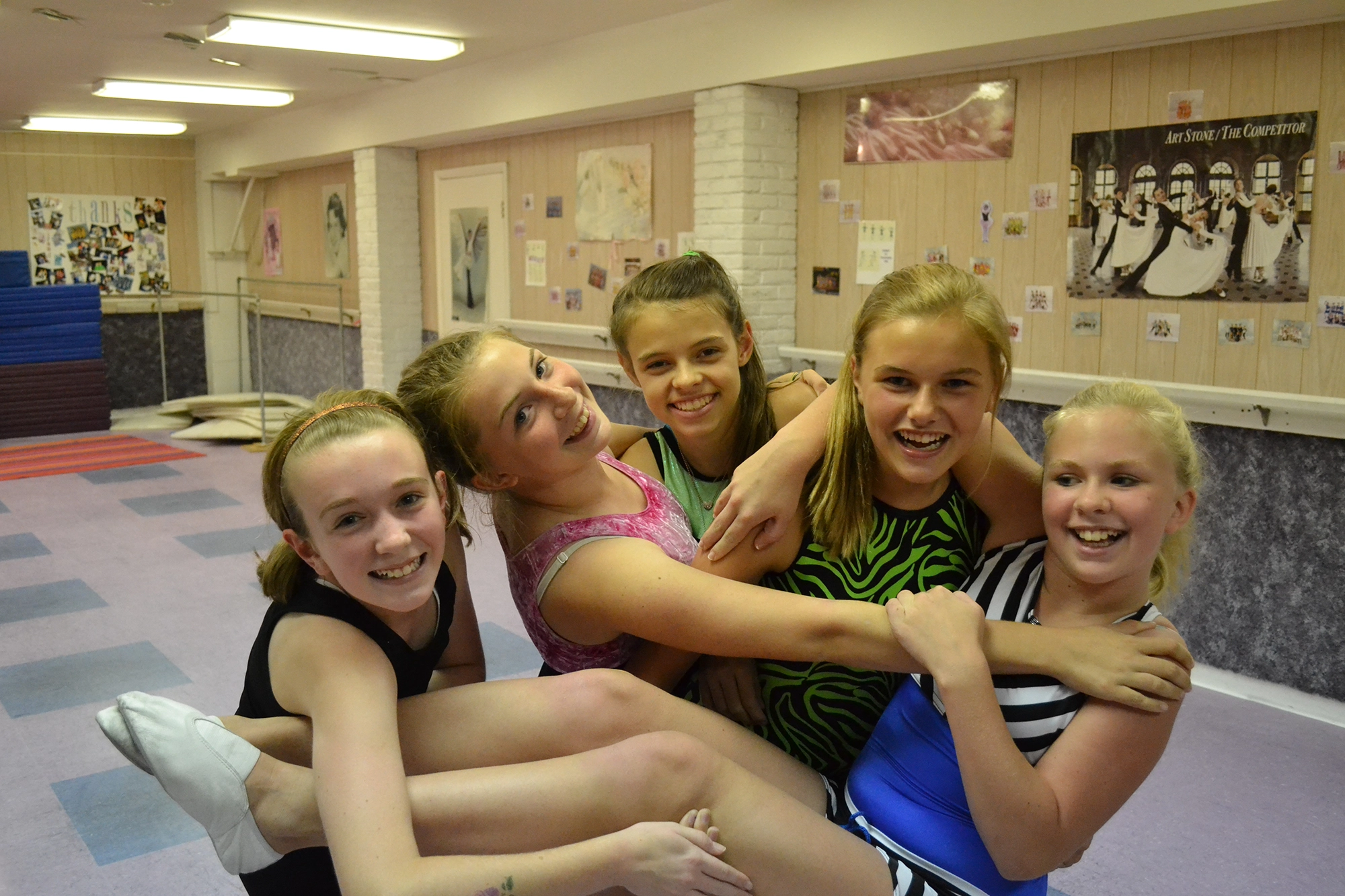 Suzanne's Dance & Gymnastics